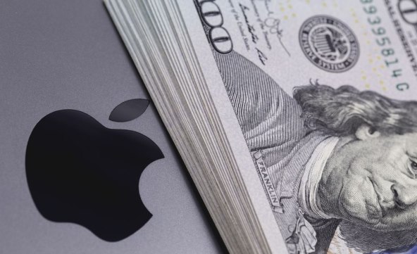 NIJE SVE U IPHONE TELEFONIMA Apple 'masno' zarađuje i sa strane