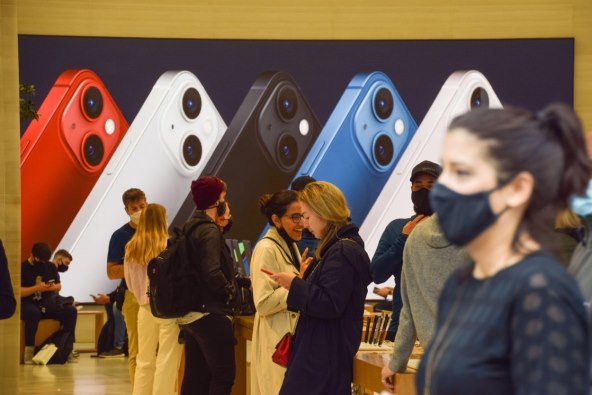 I rast i pad prodaje pametnih telefona u trećem tromjesečju 2021.