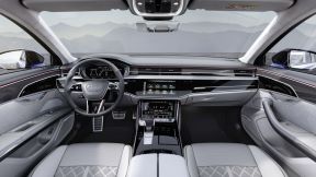 Audi S8 (4).jpg