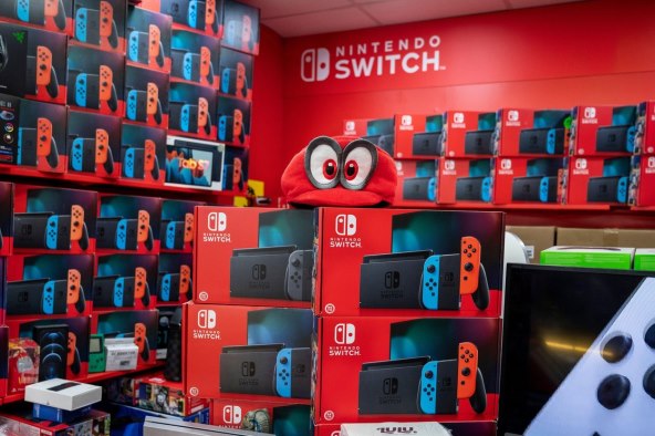 Nintendo Switch (2).jpg