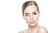 djevojka čisto lice.jpg