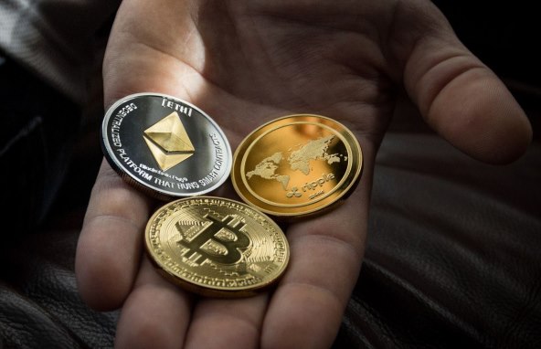 TESLA JE DRUGA: Kompanije koje posjeduju najviše bitcoina