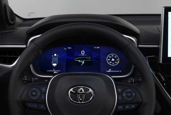 Toyota Corolla Cross (1).jpg