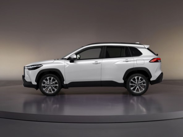 Toyota Corolla Cross (4).jpg