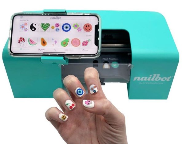 Preemadonna Nailbot (3).jpg