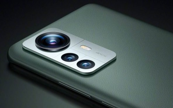Xiaomi pametni telefon (1).jpg