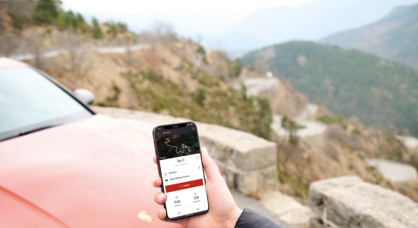 Porsche Track Precision (2).jpg