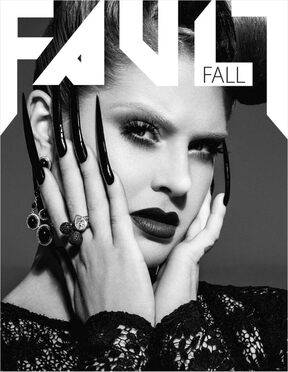 Groteska ili dobra moda za Kelly Osbourne?