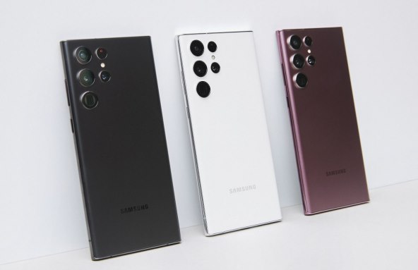PREMIUM PAMETNI TELEFONI: Samsungu omogućuju dodatni poticaj