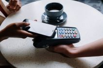 Mobilno placanje NFC.jpg
