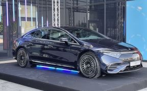 Mercedes EQS (2).jpg