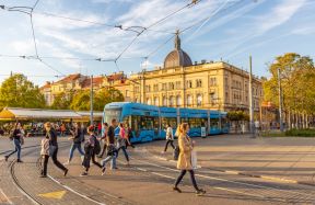 Zagreb tramvaj.jpg