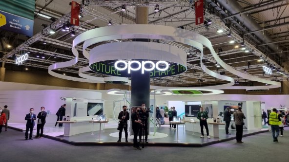 MWC22 OPPO POMIČE GRANICE: Predstavili su punjač snage 240 W