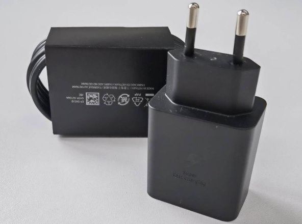 Ovo su najčešće greške koje se rade pri punjenju telefona