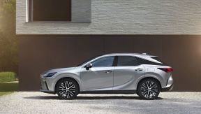 Lexus RX 450h+ (1).jpg