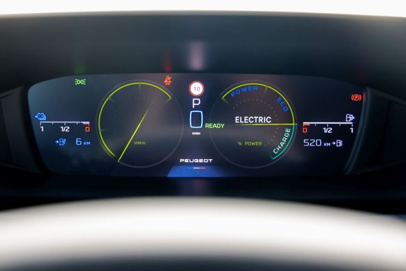 Peugeot 308 SW (7).jpg