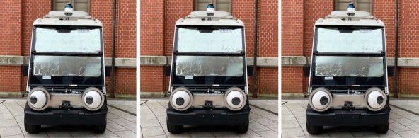Robot oci (2).jpg