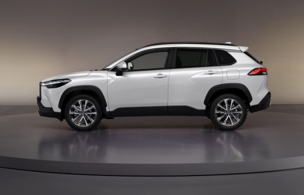 Toyota Corolla Cross (2).jpg