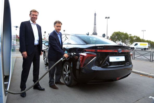 Toyota Mirai.jpg