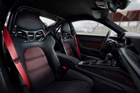 Porsche 911 GT3 RS.jpg