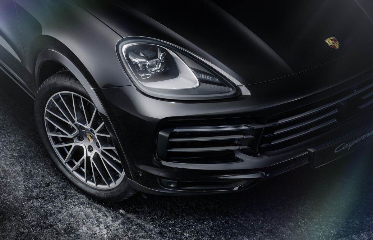 Cayenne Platinum Edition (3).jpg