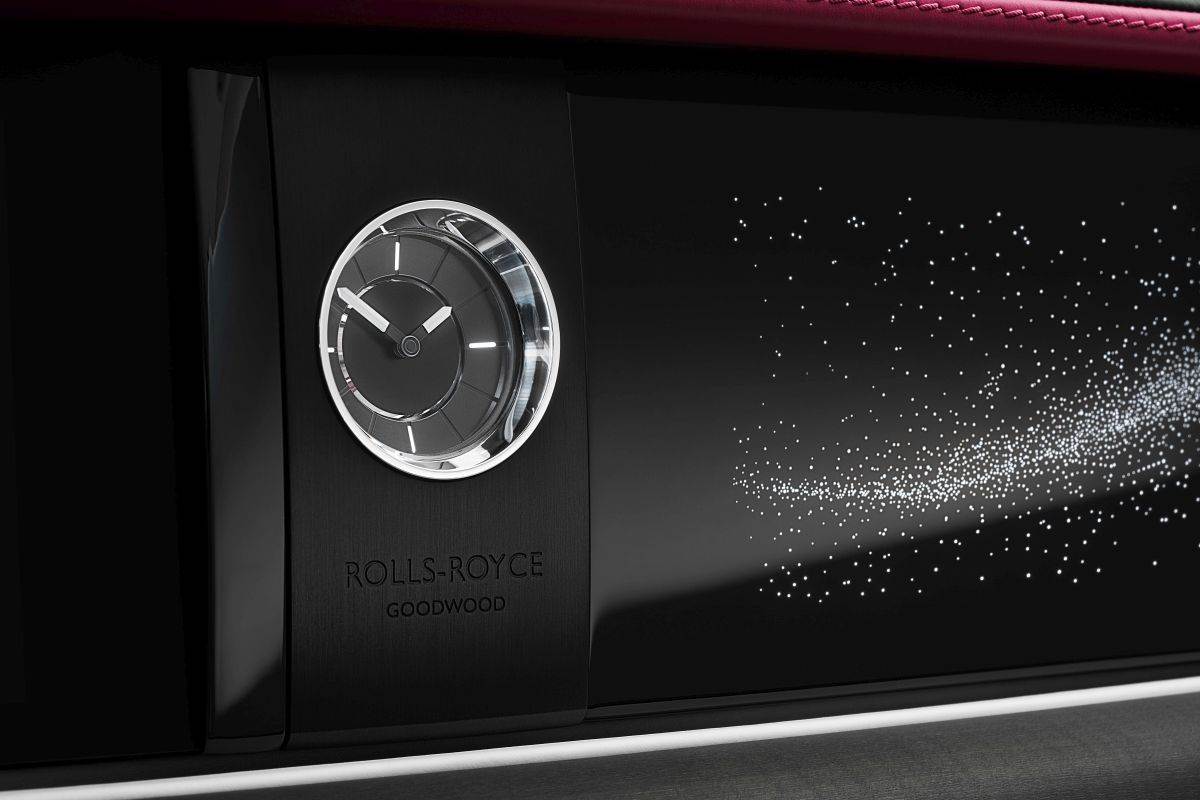 Rolls-Royce Spectre (12).jpg