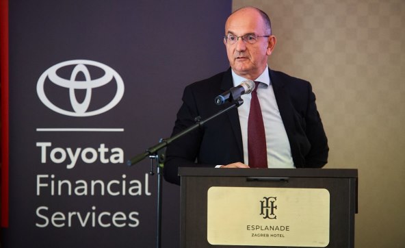 Krešimir-Bago Toyota Tsusho Leasing Croatia (2).jpg