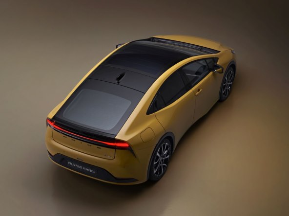 Toyota Prius 2023 (5).jpg