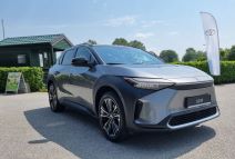 Toyota bZ4X (18).jpg