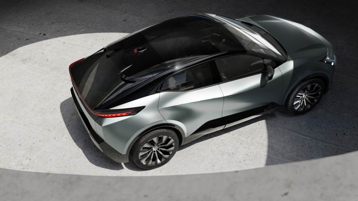Toyota bZ Compact SUV Concept (1).jpg