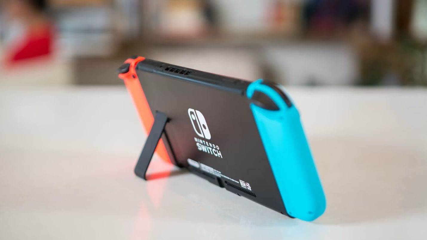 I KONZOLAMA SMETA VRUĆINA: Danas nemojte koristiti Nintendo i Valve