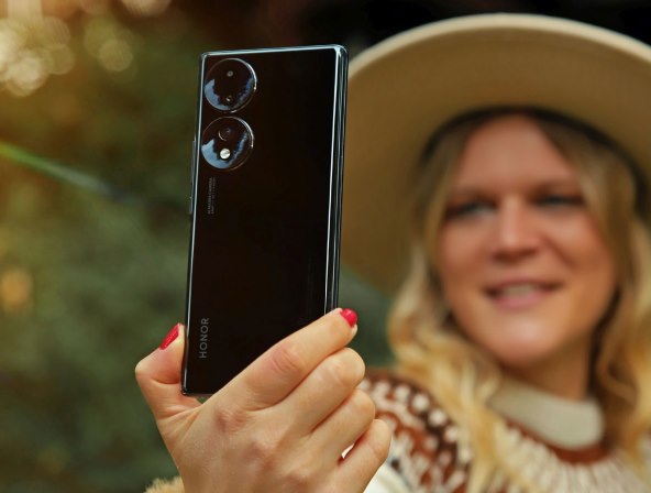 HONOR 70_3a.jpg