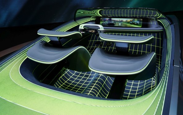 Nissan Max-Out EV (8).jpg