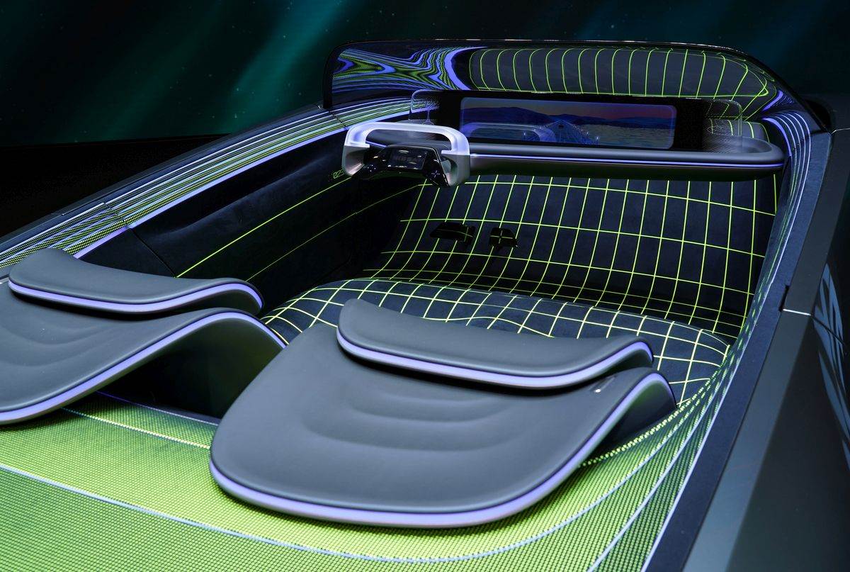 Nissan Max-Out EV (1).jpg