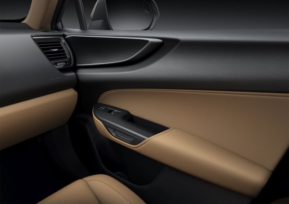 Lexus NX 2023 (16).jpg