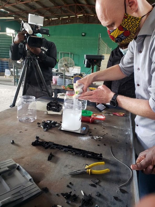 Recikliranje monitora Nigerija (MMD) (3).jpg