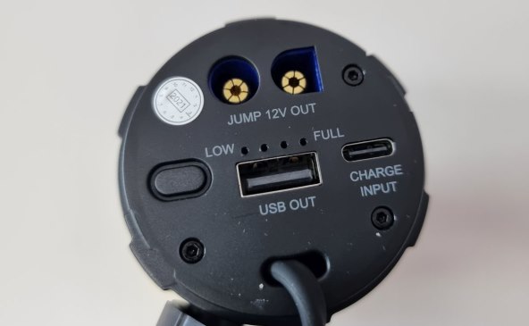 Scosche PowerUp 600 Torch (8).jpg