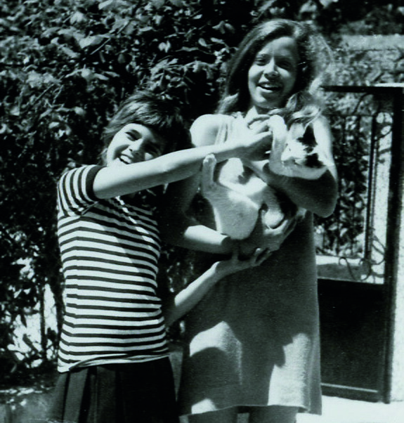 Ena Begović i Mia Begović