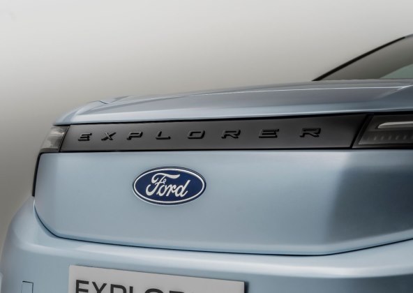 Ford Explorer electric (5).jpg