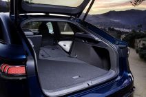Volkswagen ID.7 (1).jpg
