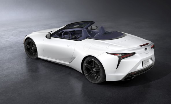 Lexus LC Special Edition 24 (1).jpg