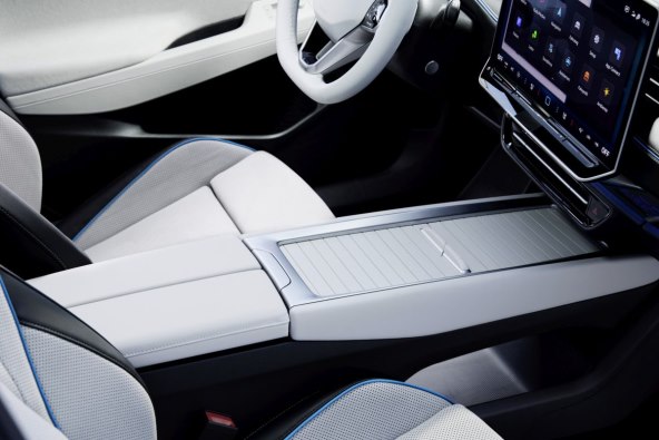Volkswagen ID.7 (20).jpg