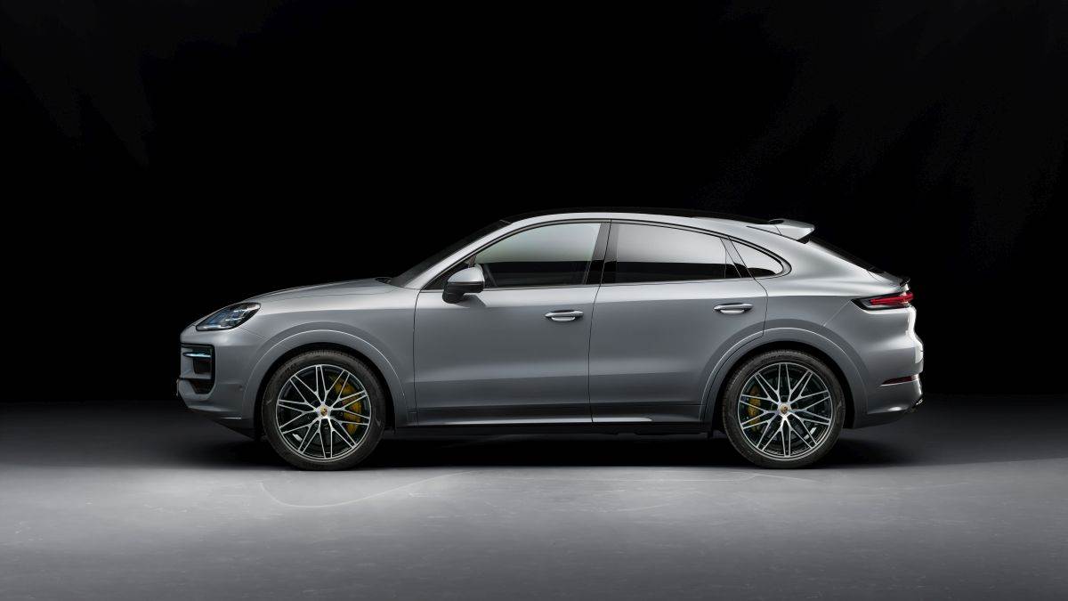 Porsche Cayenne 2023 (13).jpg