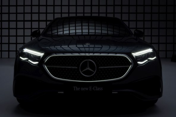 Mercedes-Benz E-klasa 2023 (19).jpg
