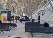 Međunarodna zračna luka Zagreb d.d. utičnice aerodrom Zagreb (16).jpg