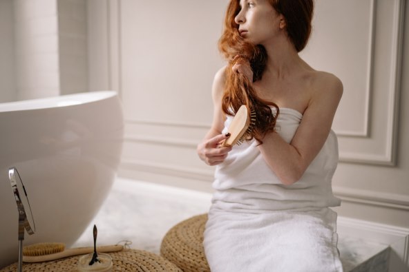 Zena djevojka kosa (5).jpg