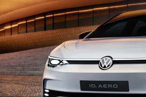 Volkswagen ID. Aero (3).jpg