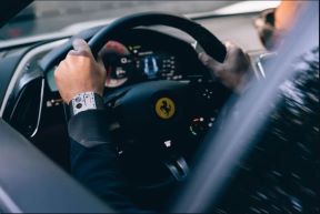 RM UP-01 Ferrari (7).jpg