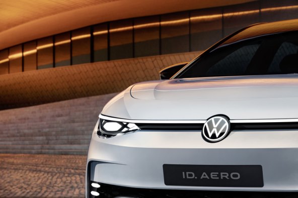 Volkswagen ID. Aero (3).jpg