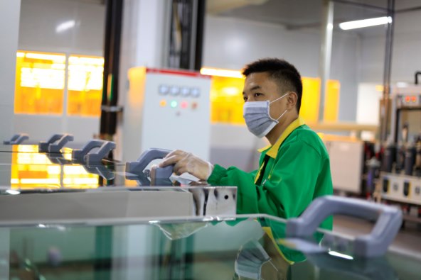 NAKON PROSVJEDA: Foxconn se ispričava radnicima koji proizvode iPhone